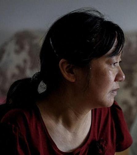 牲47岁母亲4次试管诞龙凤胎含泪照全家福凯发k8国际首页登录儿子在天津爆炸中牺(图10)