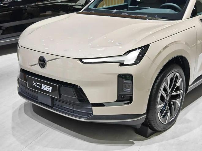 车展个人心中“六佳车”：情绪价值之选凯发K8旗舰店APP2025年成都(图14)